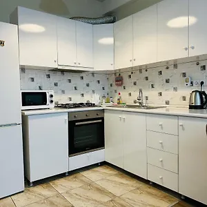  Апартаменты Twins Tower